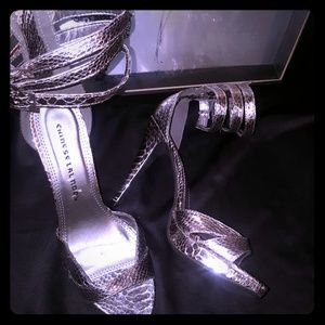 🐍NEW! SUPER HOT HEELS🐍
